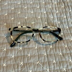Romeo Gigli Tortoiseshell Glasses